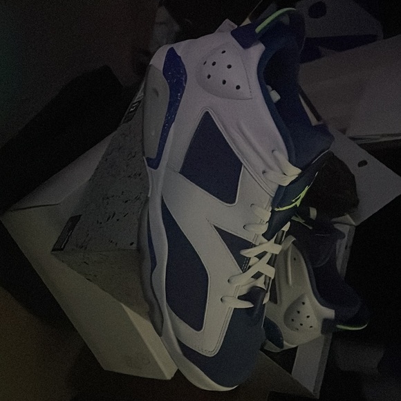 Air Jordan 6 Seahawk colorway (DS) - Picture 3 of 5